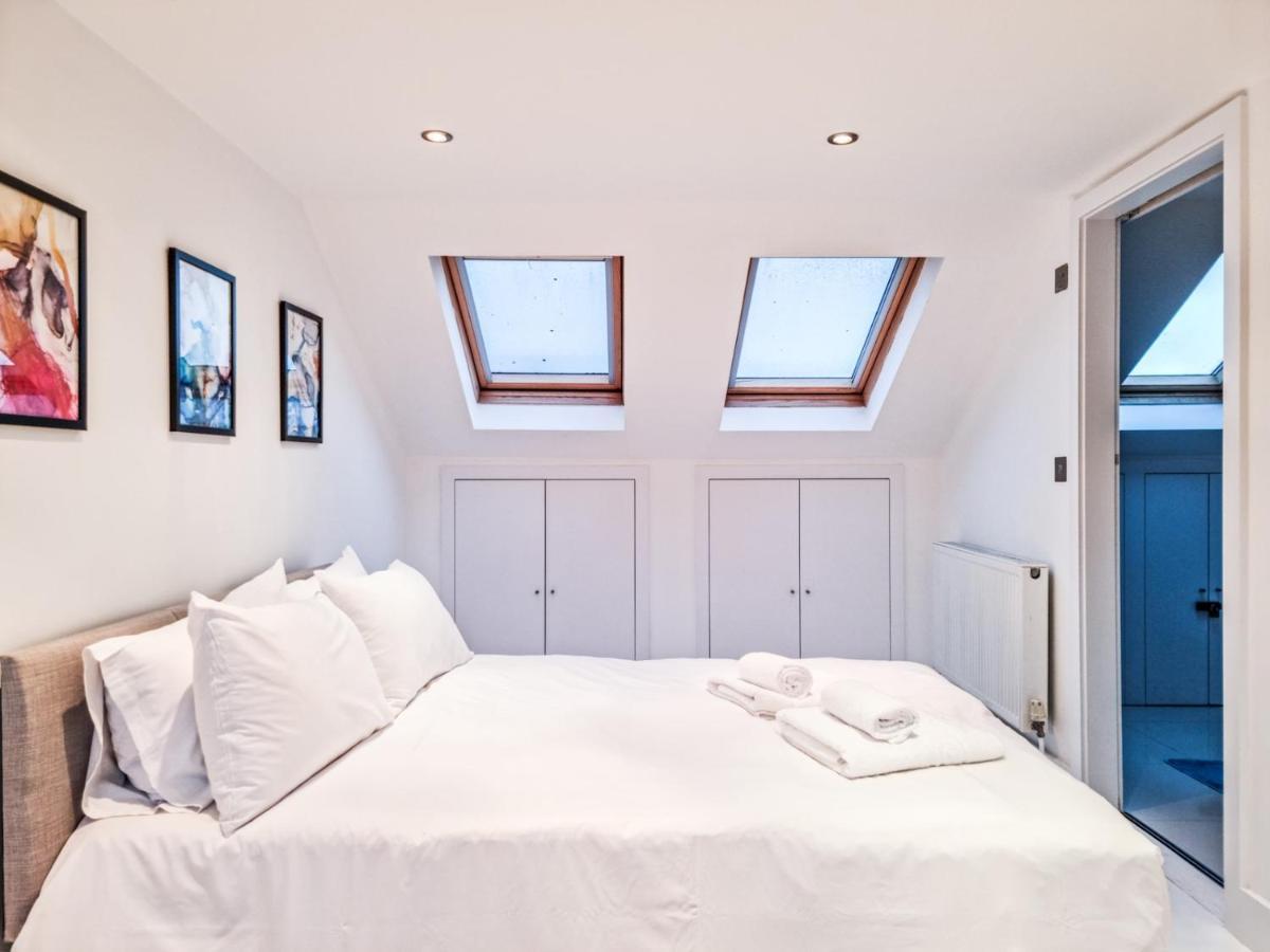 Pass The Keys Family Friendly 2 Bedroom Gem in Shepherd's Bush London Exterior foto